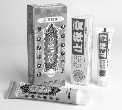 东方故事樟脑康肤膏